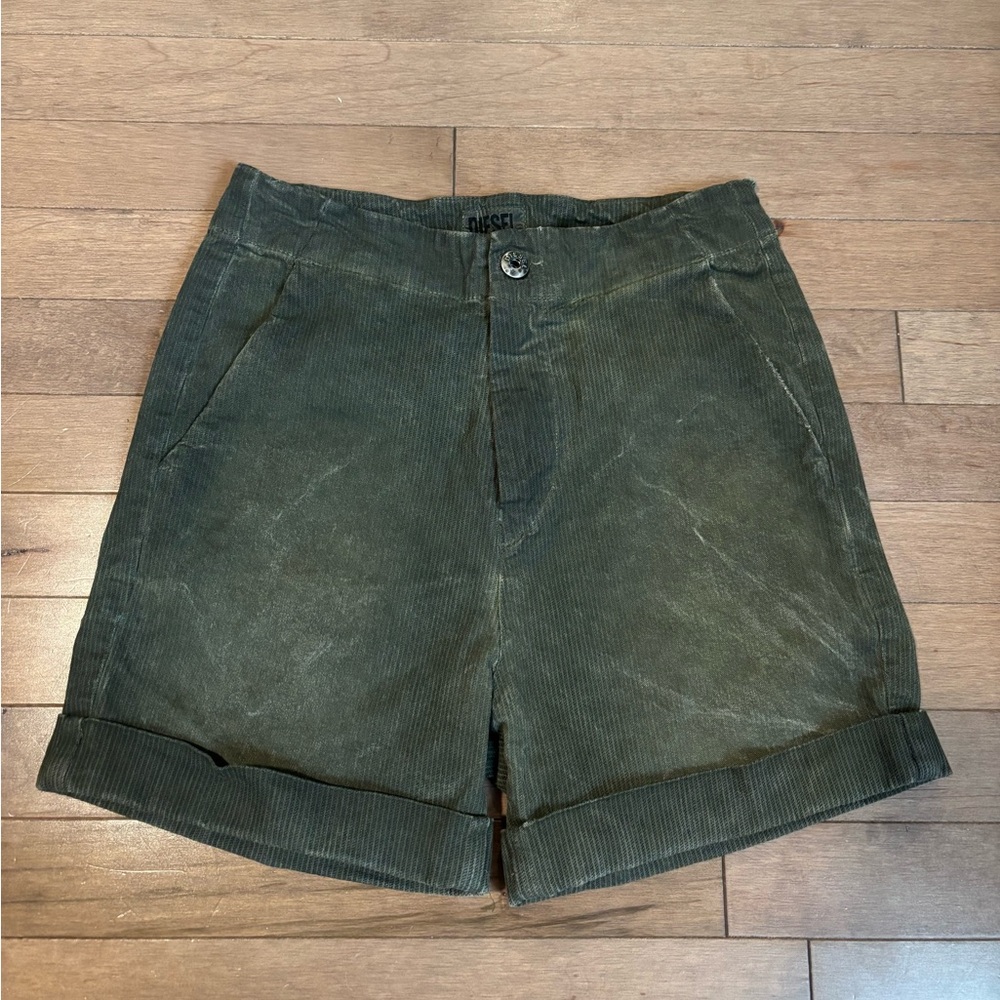 Diesel High Waisted Distressed Shorts Size 24 Army Green Cuffed